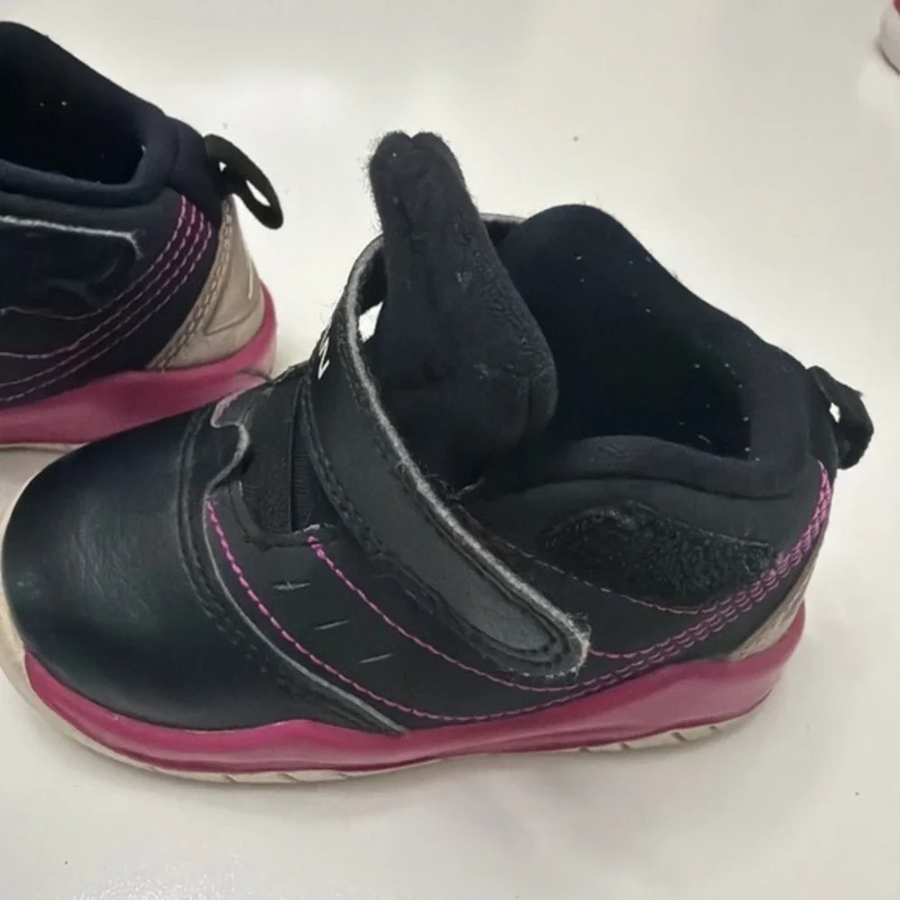 Nike Air Jordan 5C‎ Toddler Shoes Black Pink Hook And Loop Jumpman.         3816